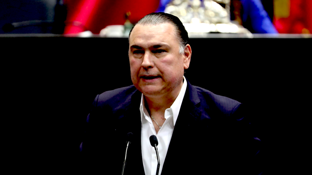 Gerardo Peña Flores