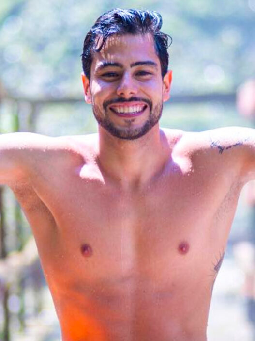 Nadador de Ciudad Valles rompió récord mundial y guinness en Manhattan