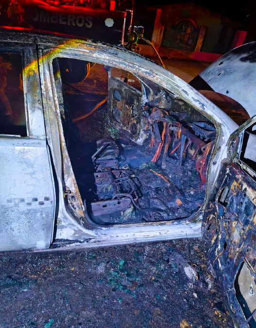 Incendian tres vehículos de elementos de la Guardia Civil Estatal en Ciudad Valles